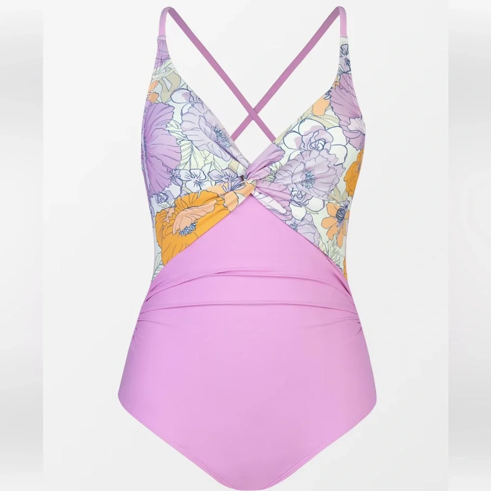 Cupshe Deep V-Neck with‎ Twist Front, Adjustable Straps, One Piece Swimsuit